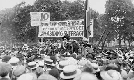 The Mud March, the first large procession organized by the National Union of Women's Suffrage Societies (NUWSS), happened OTD in 1907. Learn more about non-militant suffragettes and their peaceful march for votes: