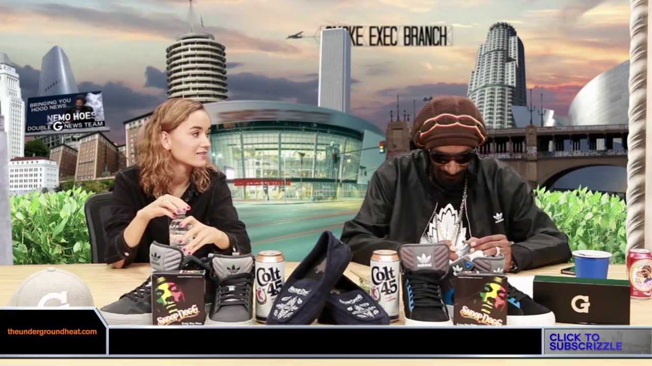 Iza Lach & Snoop Discover That Stevie Wonder Can SEE!!!