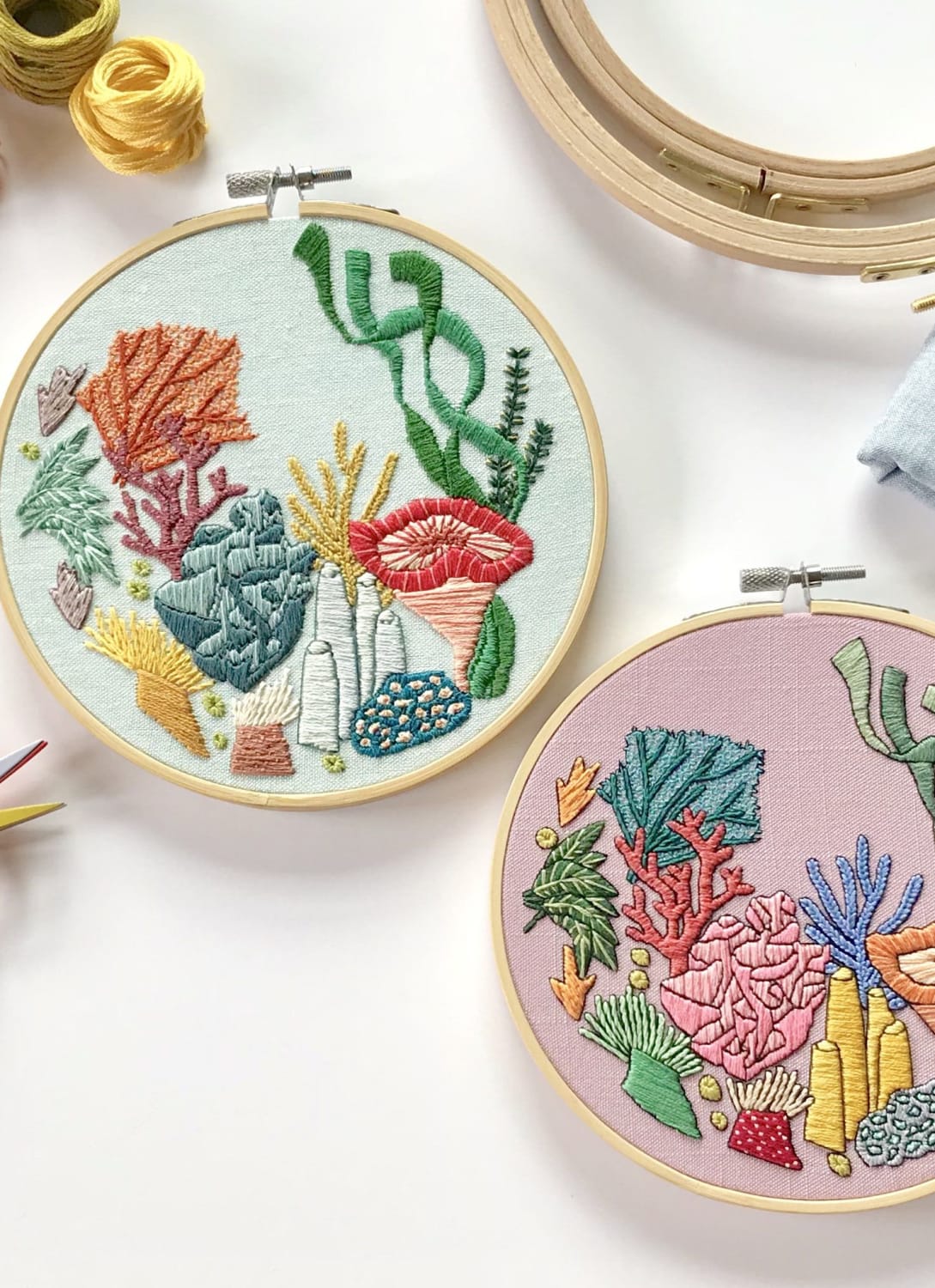 In awe of this under the sea creation. | Hand embroidery stitches, Embroidery patterns, Hand embroidery