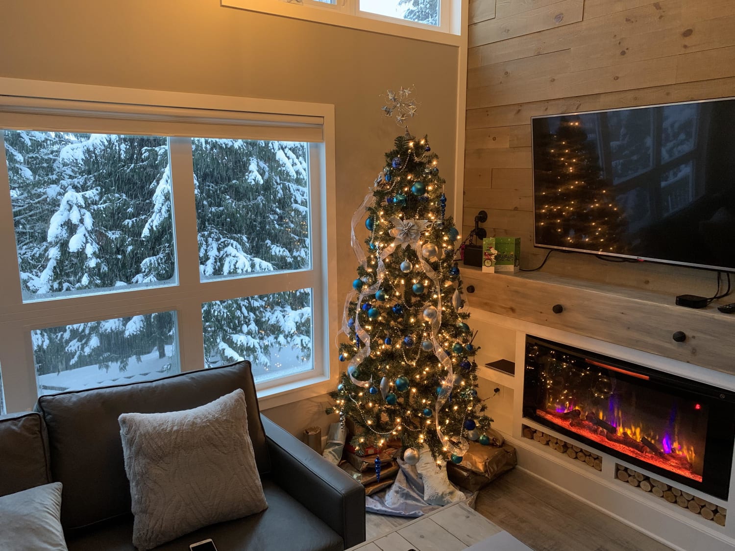 Winter cabin in Whistler, Christmas Day