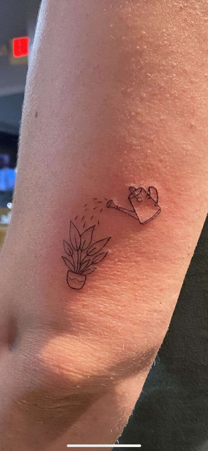 Got a house plant tattoo yesterday :)