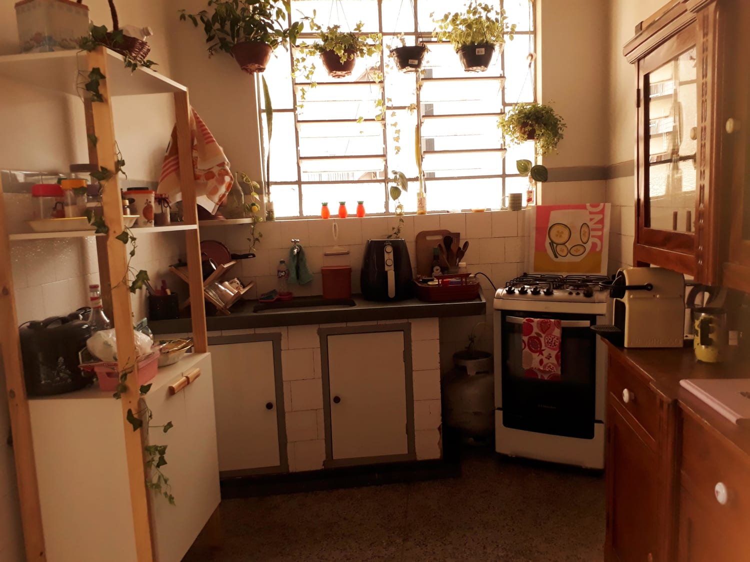 My little kitchen in a 60s apartment - Brazil