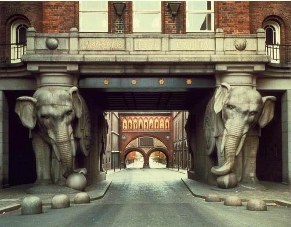 The gate at the Elephant Tower at the Carlsberg Brewery in Copenhagen, Denmark was built by architect Vilhelm Dahlerup in 1901.