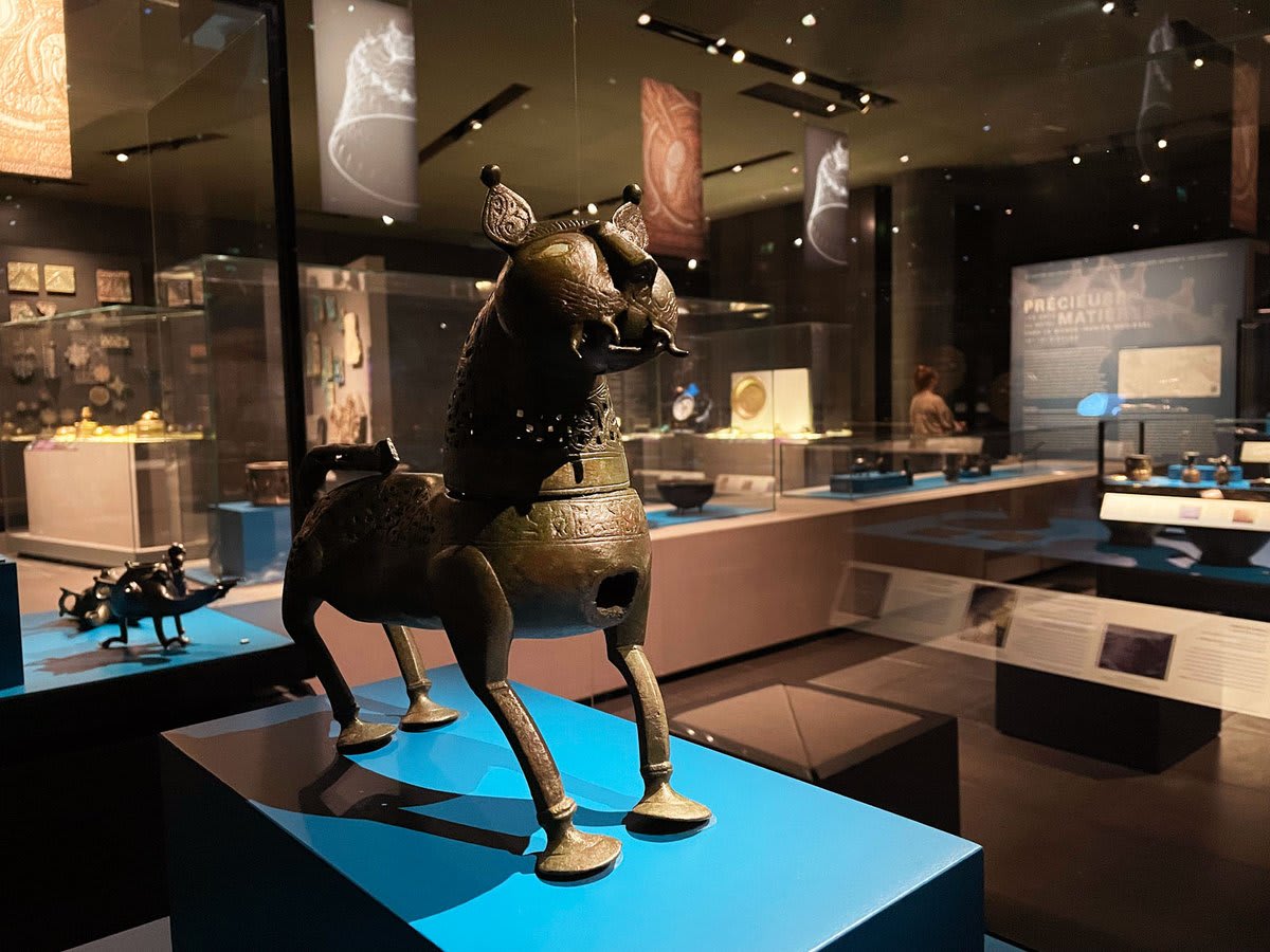 Le département des ArtsIslam du Louvre vous propose de découvrir sa nouvelle présentation : « Précieuses matières. Les arts du métal dans le monde iranien médiéval, 10e-13e siècles ». 📍 Aile Denon, salle 185 Pour en savoir plus 👉