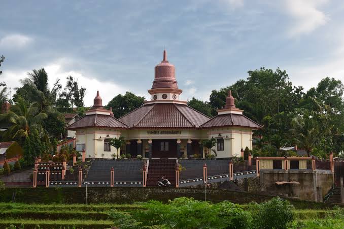 Vihara Saddhagiri, Javanese-Buddhist Temple. Central Java, Indonesia