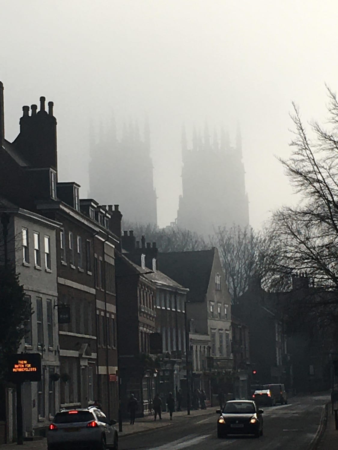 Took this of the York Minster a while ago while on the way to Church. Definitely looks straight from LOTR!