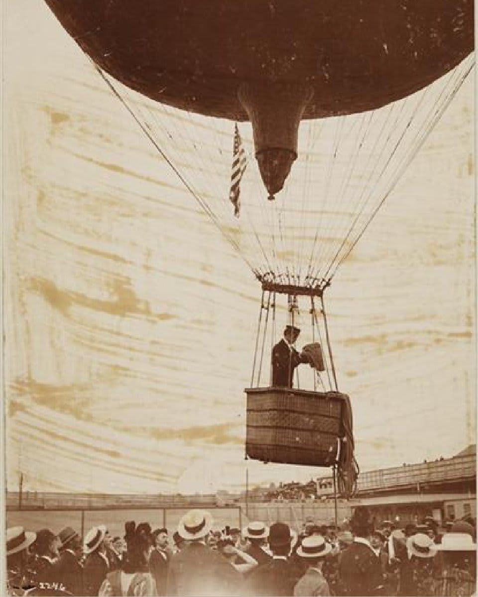 Up, up and away!🌬️Today is HotAirBalloonDay!🌬️ DidYouKnow that the hot air balloon was the first successful human-carrying flight technology? Have you tried one? ☁️ 🌤️ ☁️ 📸: Byron Company, Aeronautics Sports - Balloon Ascention July 12, 1893 Manhattan Field, 93.1.1.18370