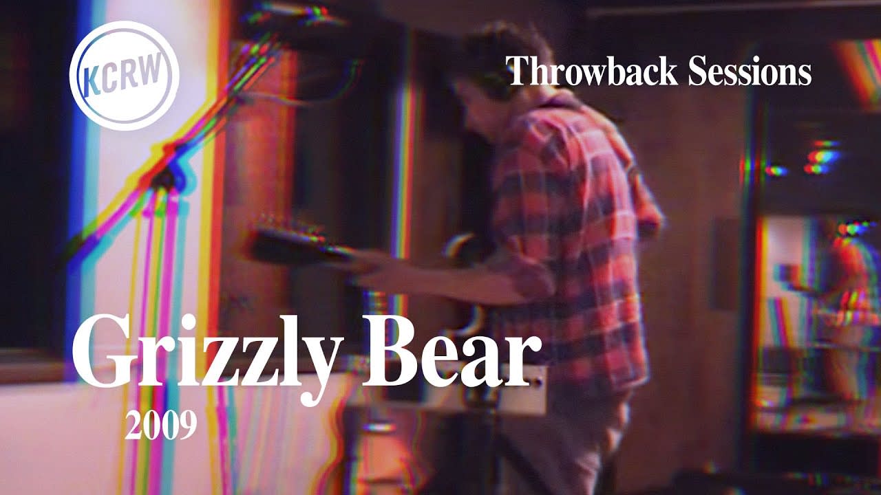 [FRESH PERFORMANCE] Grizzly Bear - Full Performance - Live on KCRW, 2009