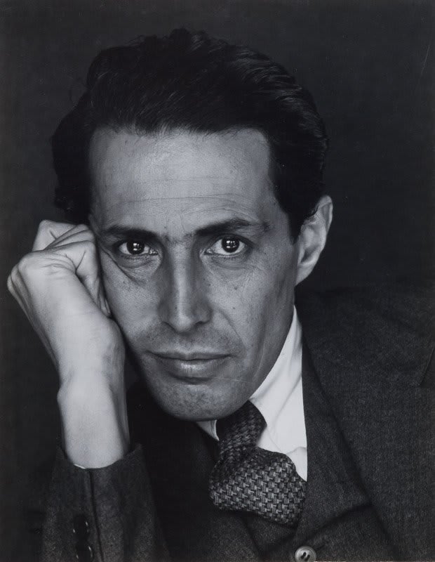 "About Face: Intimacy and Abstraction in Photographic Portraits" opens November 1 at @CantorArts 📸Edward Weston, Carlos Merida, 1934