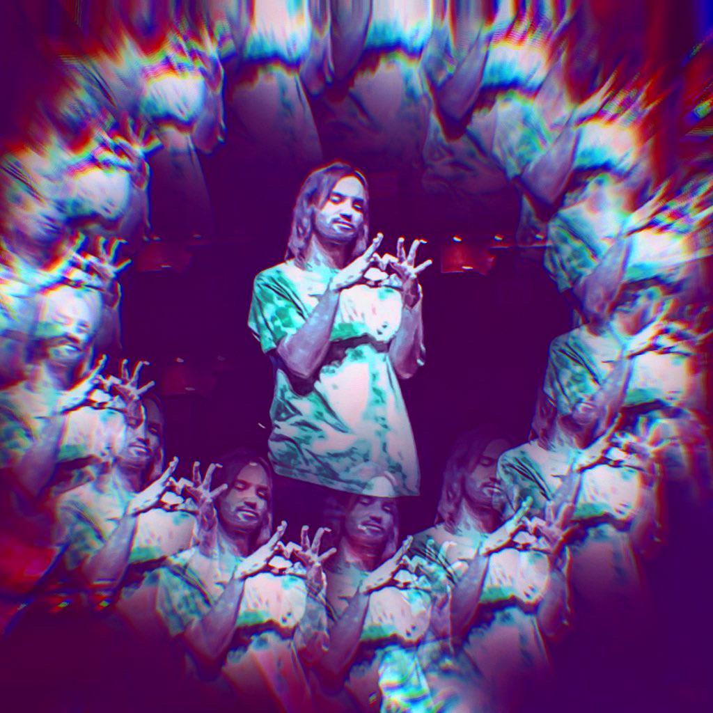 Happy bicycle day you fuckin hippies! Time to blast some tame and go on a fuckin rideeeee. Pic taken and edited by me from Boston show ^_^