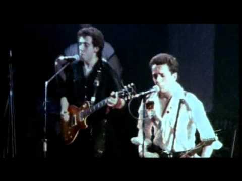 The Clash - I'm So Bored With The USA (Demo)
