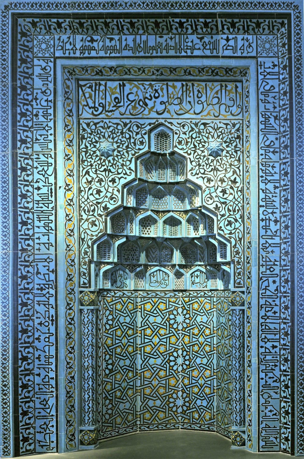 A mihrab (prayer niche) from Bey Hakim Mosque in Turkey. Glazed ceramic, faience mosaic. Rum Seljuk Sultanate, 1270 CE, now housed at the Museum of Islamic Art at the Pergamon Museum