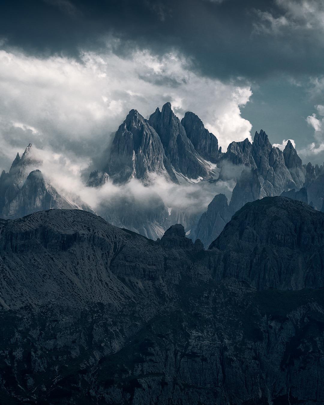 Peaks of the Dolomites @holysh0t