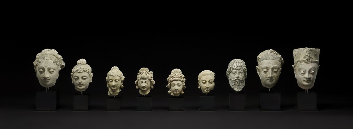 These sculptures are over 1,400 years old and were made in Afghanistan. They were seized in the UK as part of a @metpoliceuk operation and were brought to the Museum for identification. They’re now being returned to Afghanistan – read the full story: