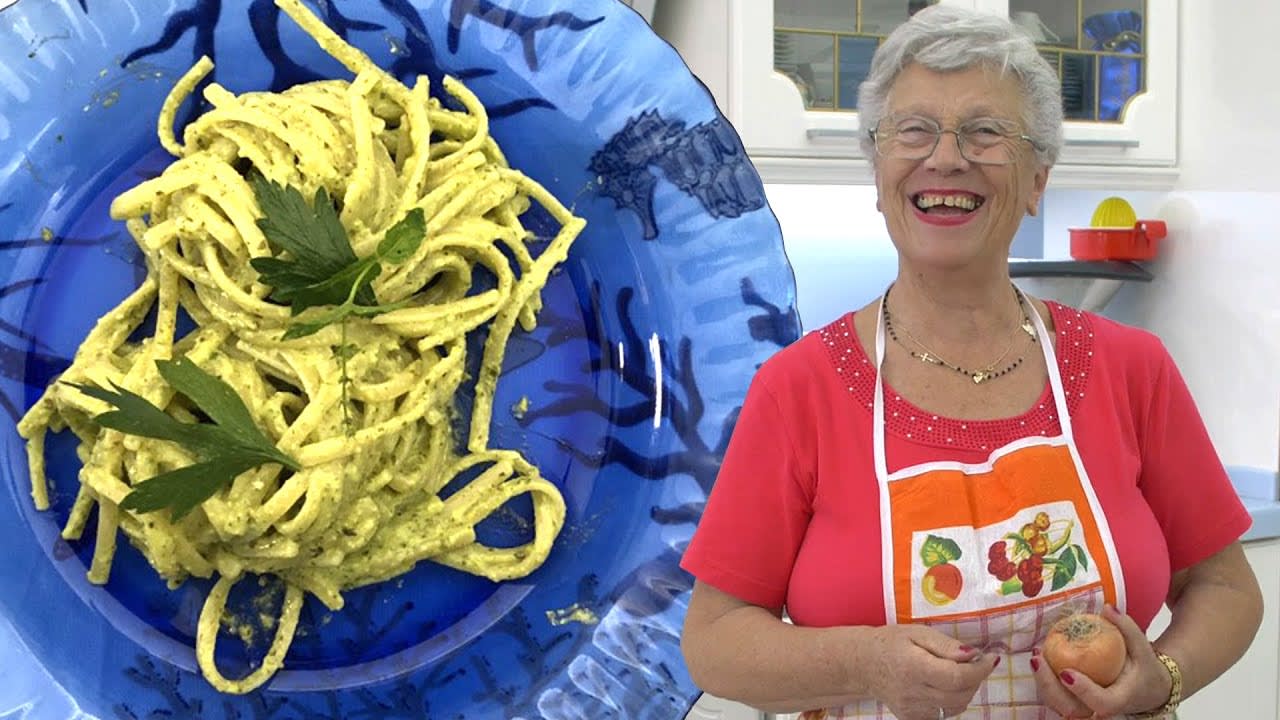 Pasta Grannies enjoy 3 summer pasta recipes from Procida!