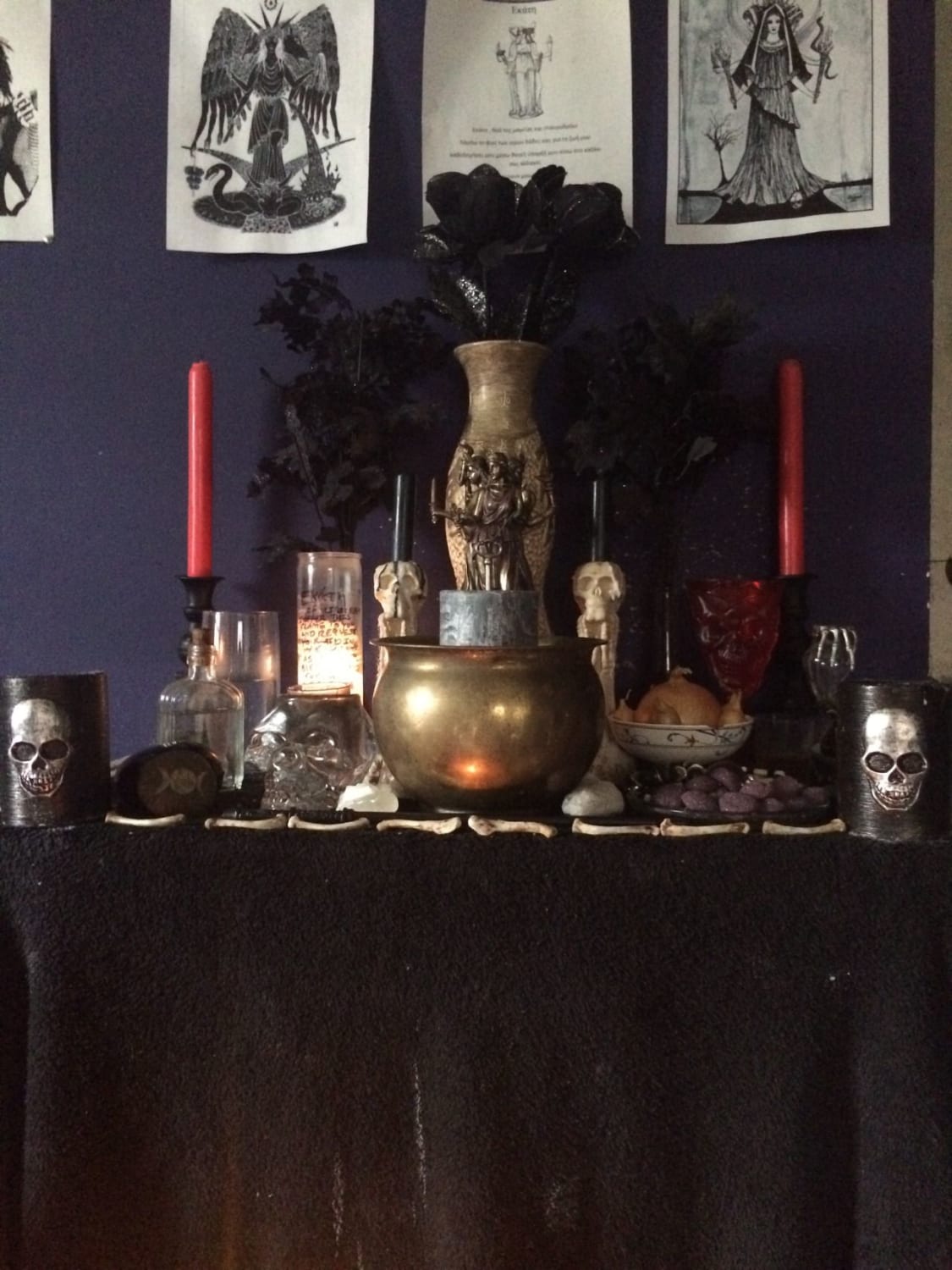 hekateanwitchcraft | Hekate, Sacred space altar, Altar
