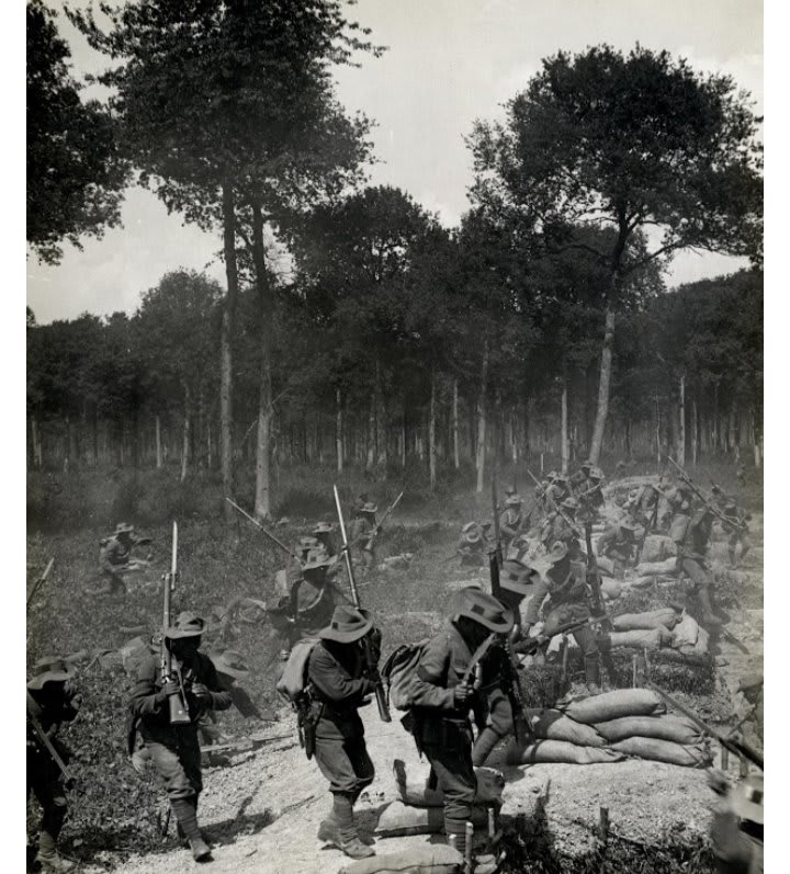 World War I. Gurkhas charging a trench around 1915 Photographer: H. D. Girdwood. px]