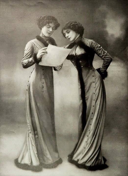 Perfect for winter! 1909 fur trimmed princess gowns. Flawless tailoring shows of the tight corsetry.