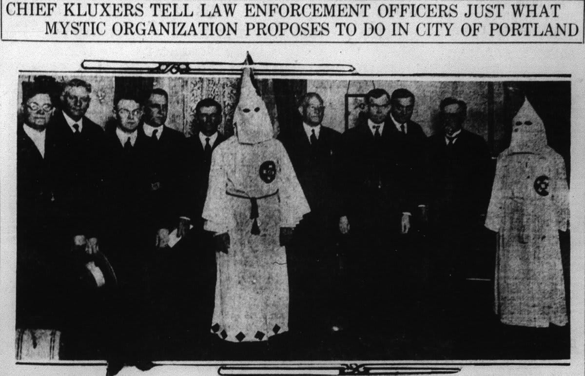 The local Ku Klux Klan meets with the police chief of Portland, Oregon.
