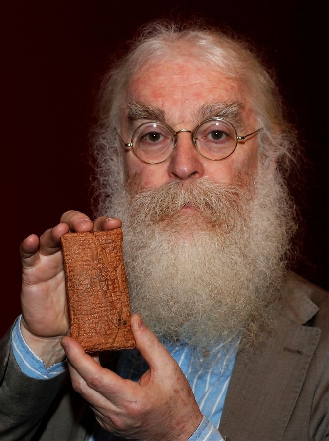 Dr Irving Finkel holding a 3770-year-old clay tablet, that tells the story of the god Enki speaking to the Sumerian king Atram-Hasis (the Noah figure in earlier versions of the flood story) and giving him instructions on how to build an ark which is described as a round 220 ft diameter coracle