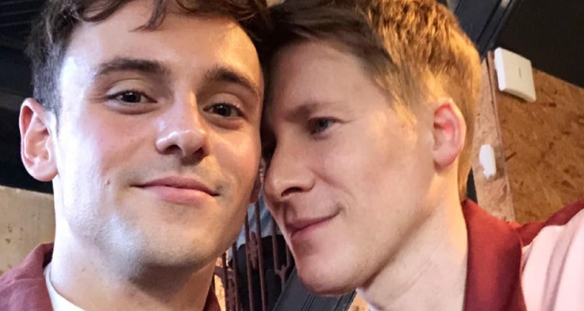 @TomDaley1994 and @DLanceBlack mark their eighth anniversary with a series of adorable photos 🌈❤️