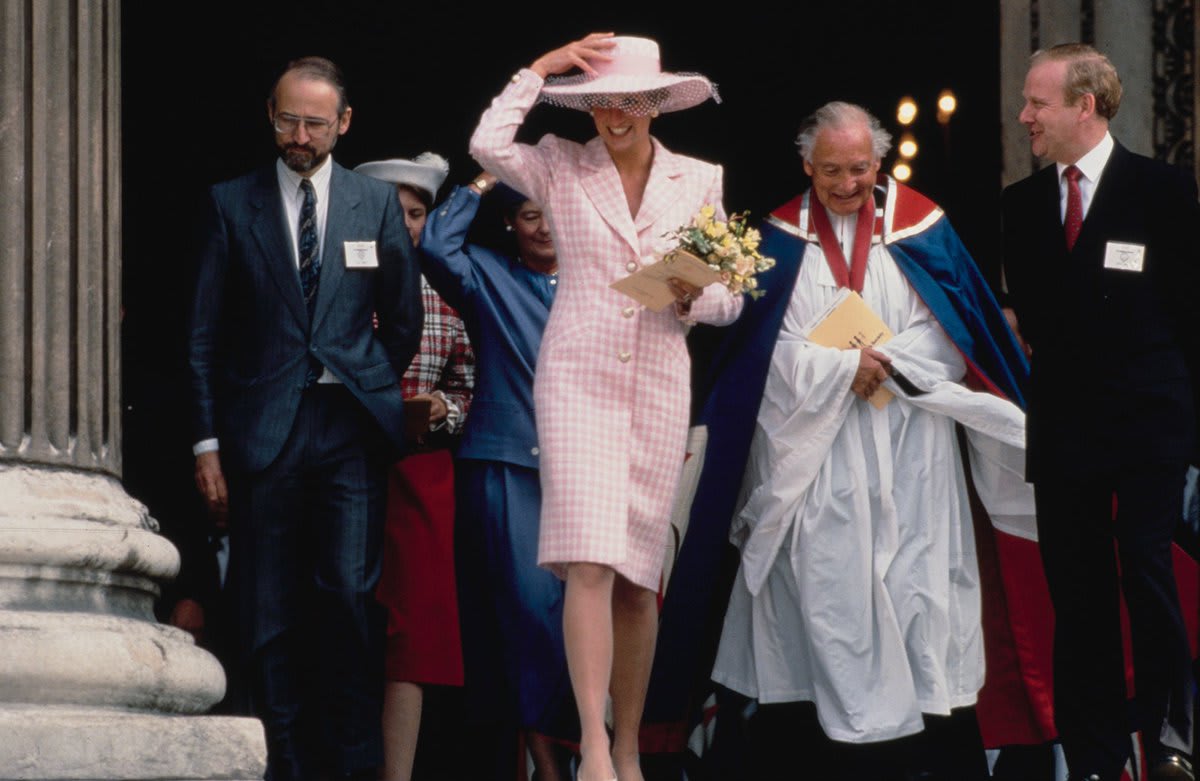 On what would have been Princess Diana's 60th birthday, a look back at her most influential outfits and fashion moments that epitomize royal glamour