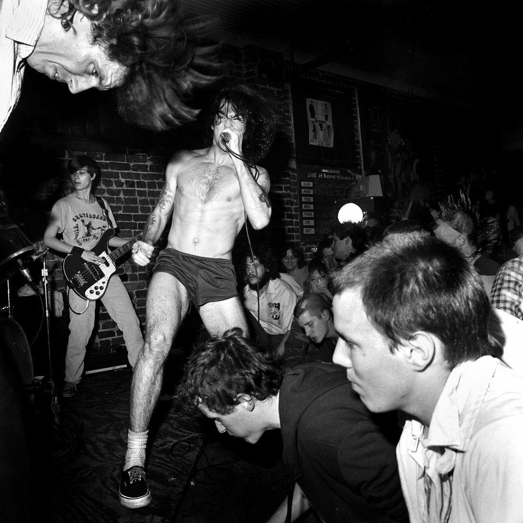 Henry Rollins with Black Flag live in 1984