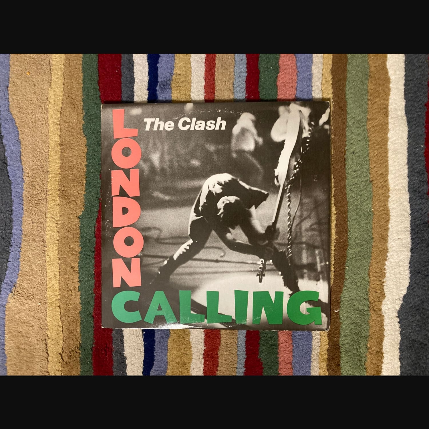 Got an original 1980 US pressing of The Clash's London Calling for free yesterday. One of my top wants.