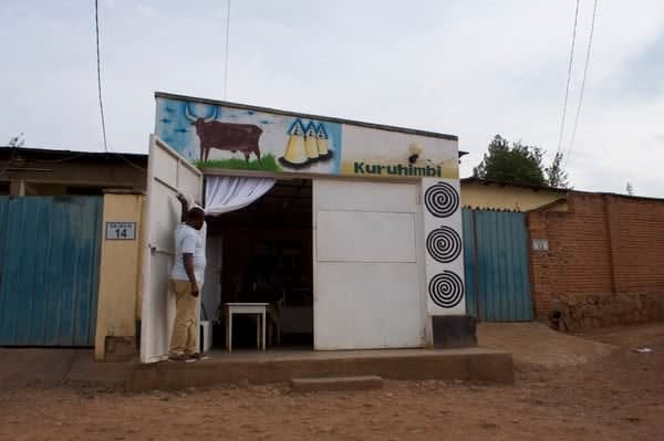 TIL milk bars are unique to Rwanda. When citizens left their rural homes and cows behind for urban life, the milk bar was born as a way to keep Rwandans connected to their dairy. Cows often signify prosperity and are involved in many of Rwanda’s rituals, including traditional marriage ceremonies.