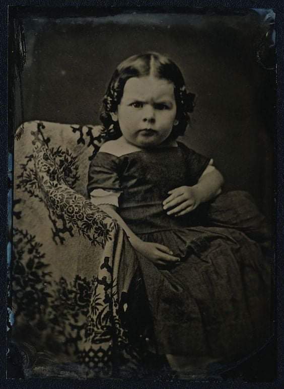 Photo of a grumpy young girl, 1850s ✨