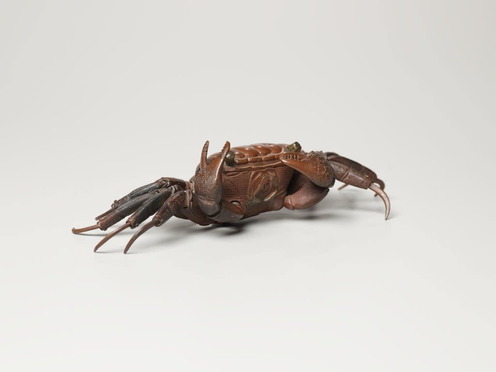Bronze articulated crab. Japan, Meiji period, late 19th or early 20th century [OS]