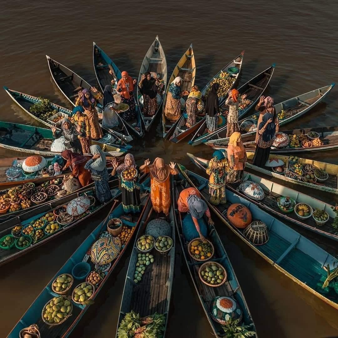 Colour and formation of Martapura floating market in South Borneo, Indonesia
