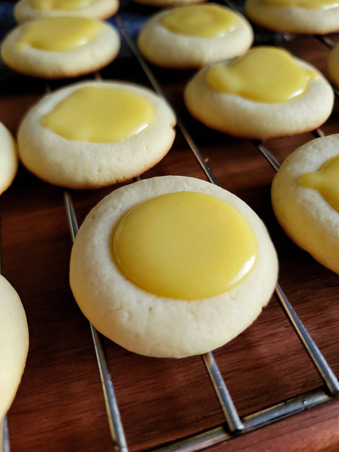 [Homemade] Lemon curd Thumbprint cookies