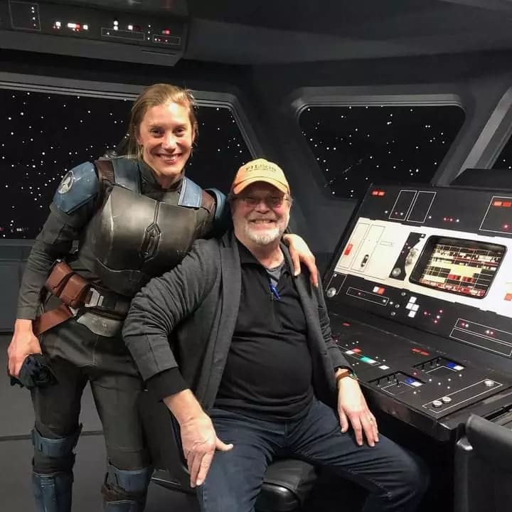 Katee Sackhoff brought her scifi fan Dad to the set on the Mandalorian.