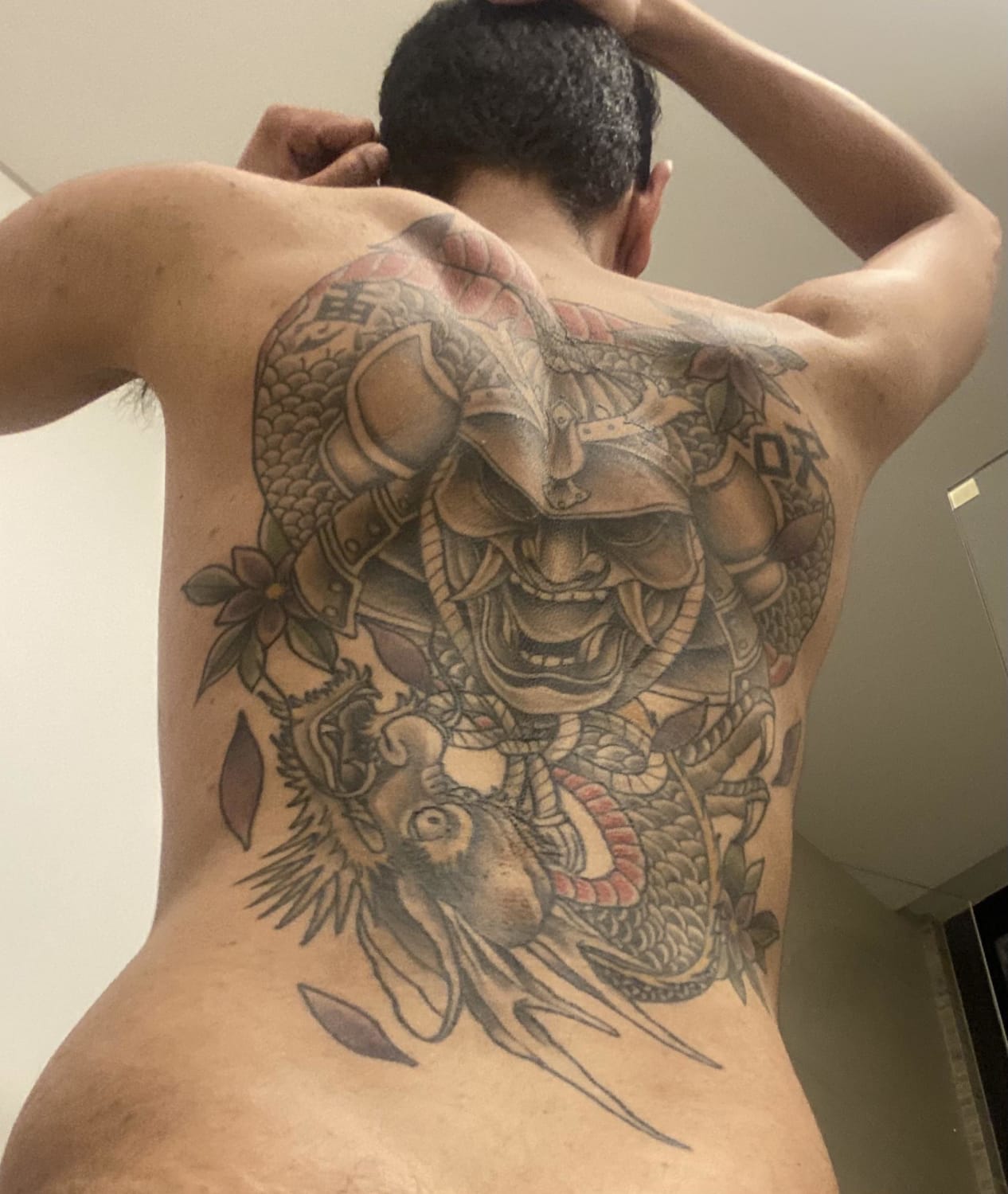 Back piece made at Bogota, Colombia by @sebastien_tattooer