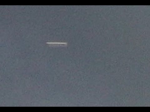 Incredible Tic Tac ufo 4k quality drone footage caught doing a 180 degree turn at extremely high speeds