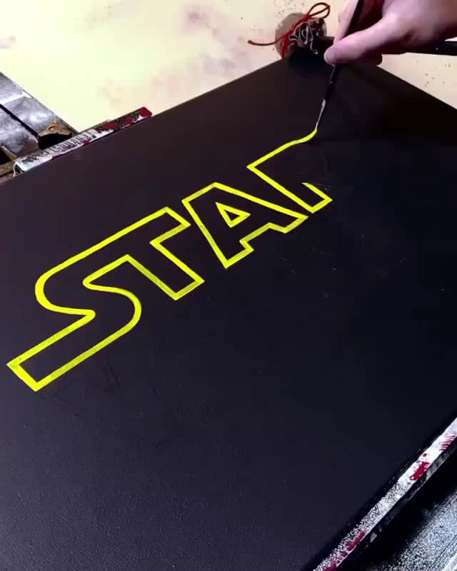 Drawing the Star Wars logo