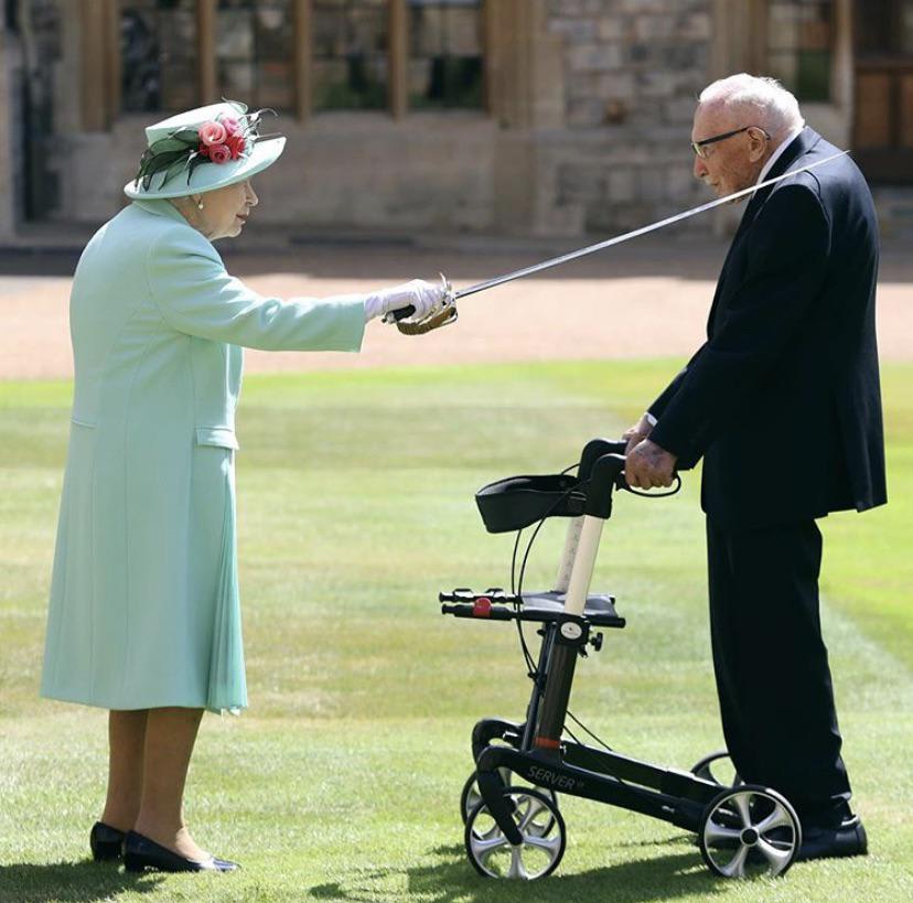 PsBattle: Queen knighting man who raised £32M for charity