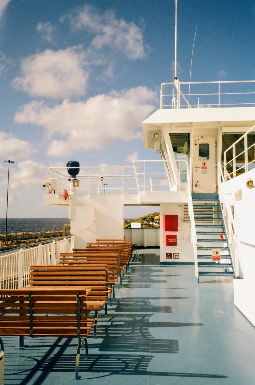 Malta ferry [Olympus MJU II / Kodak Gold]