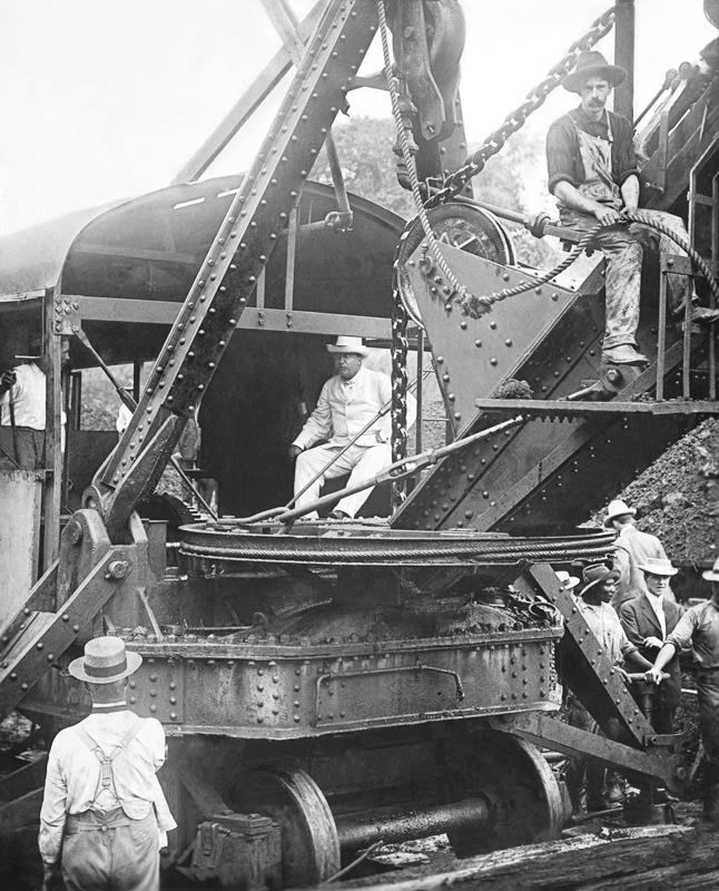President Roosevelt operating a excavating machine in the Panama Canal, 1908