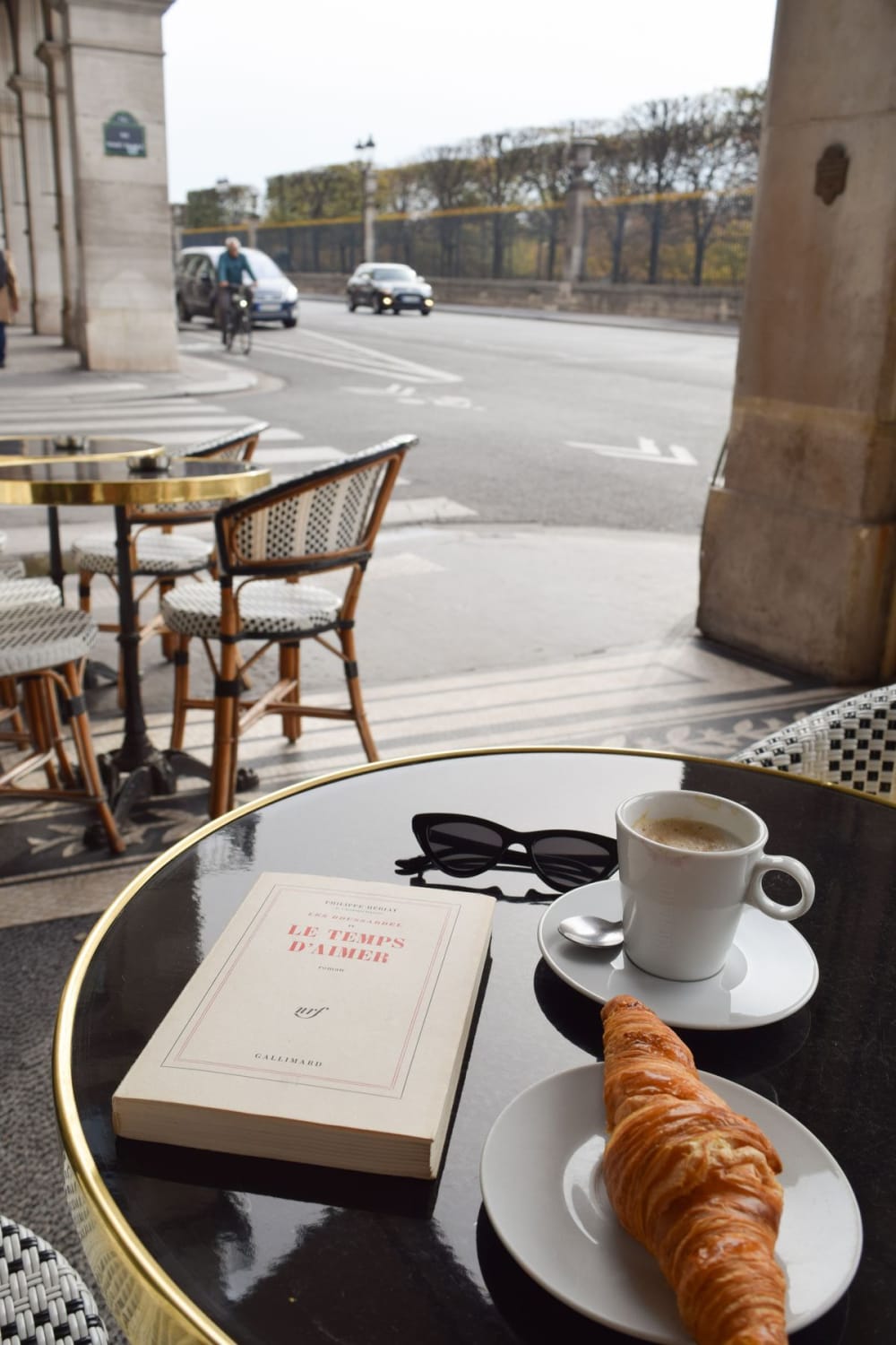 Rue de Rivoli | Coffee and books, Paris aesthetic, Paris