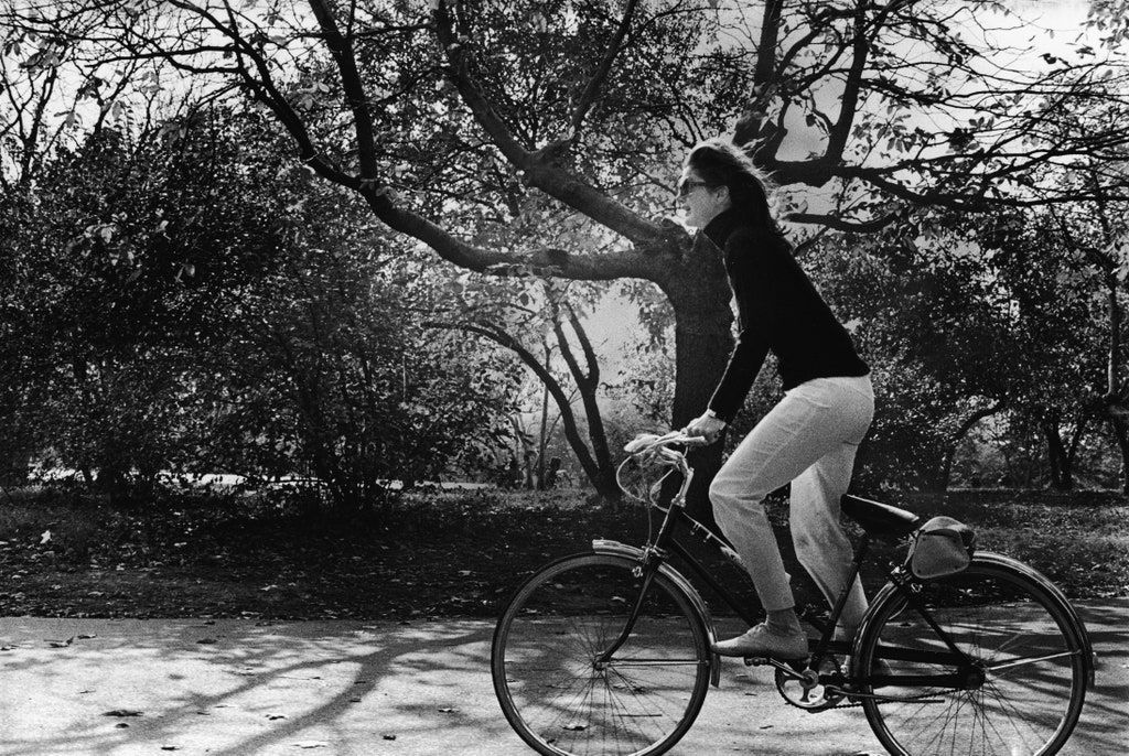 De Brigitte Bardot à Catherine Deneuve, les icônes à vélo