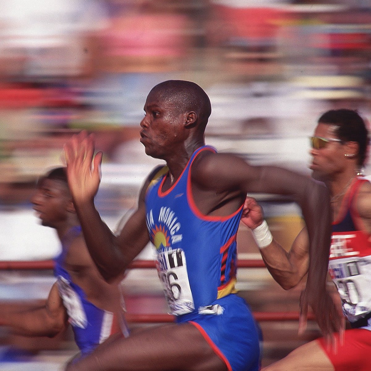 @Carl_Lewis running the 100-meter race at the 1992 U.S. Olympic Trials. He would go on to win 9 Olympic gold medals throughout his career.