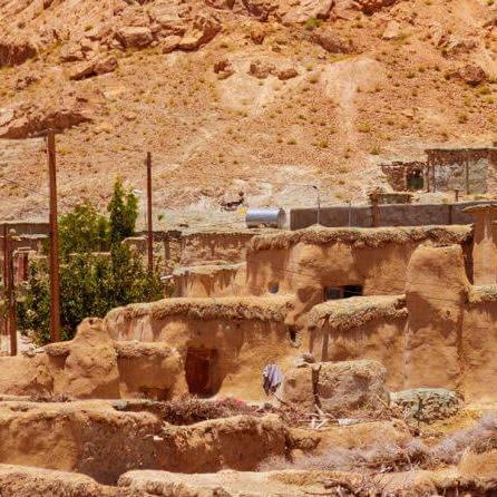 Mix · Makhunik village - Mysterious village of little people ...