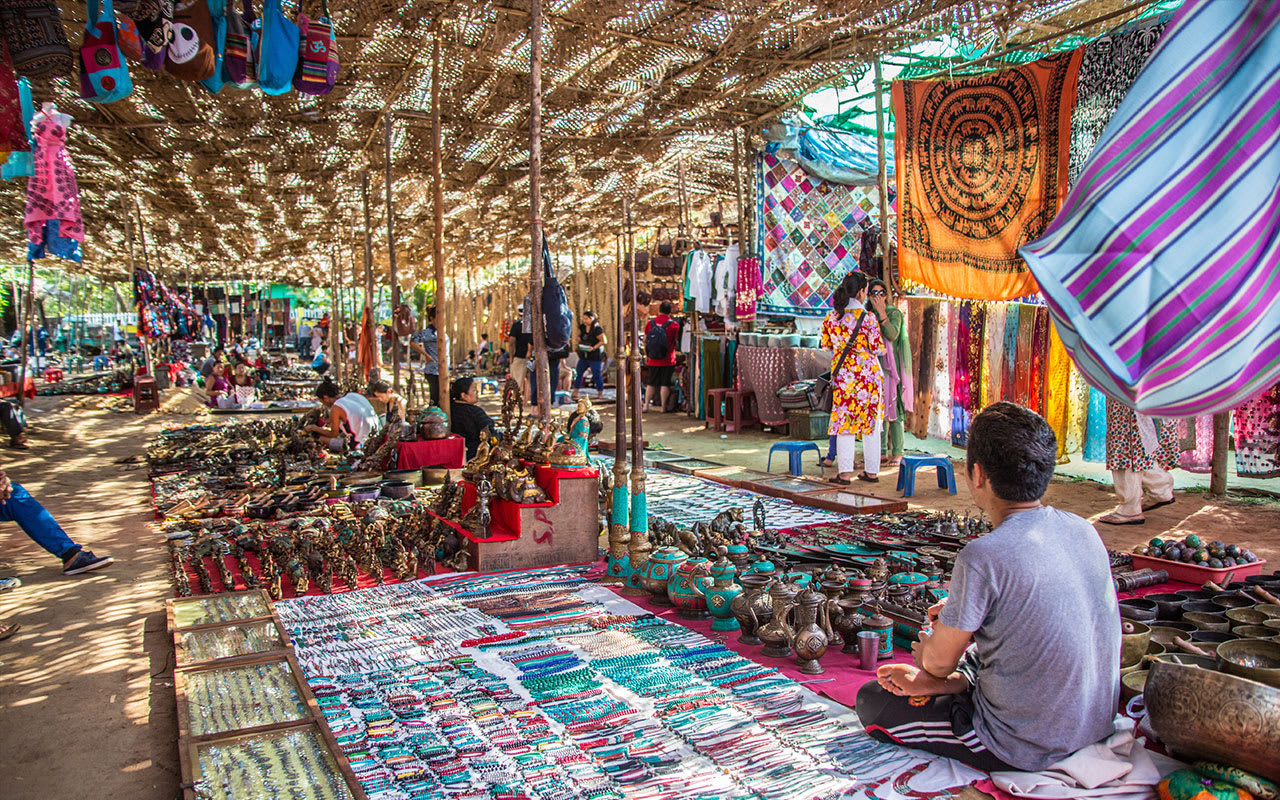 4 Best Goa Markets for Shopaholics On a Budget