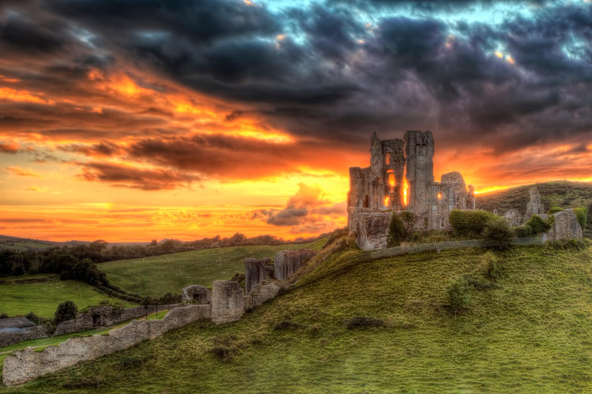 From the Archives: Archaeologists explore Corfe Castle, a key site of the “Anarchy,” England’s 12th-century civil war.