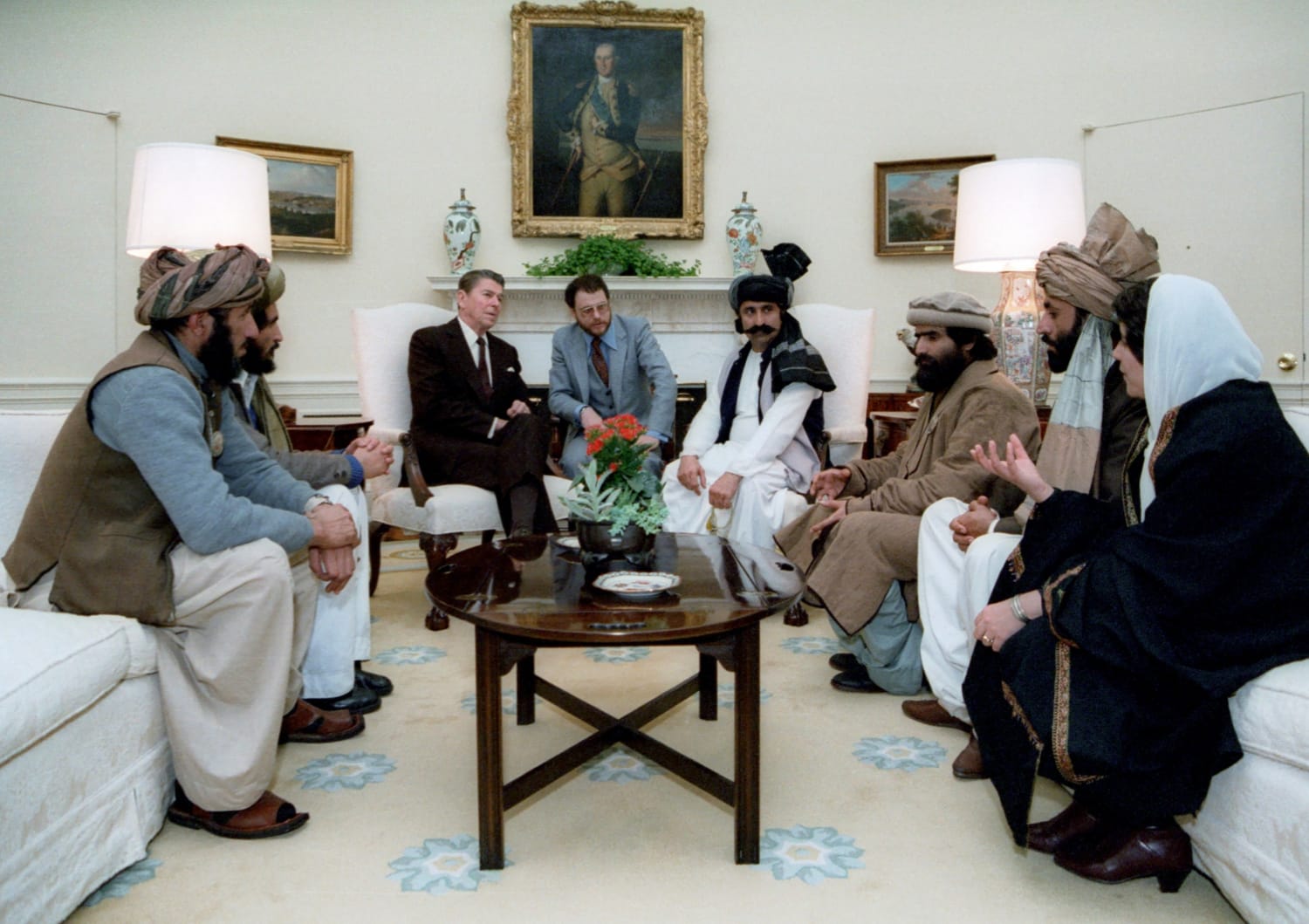 Ronald Reagan meeting with Mujahideen in White House, February 1983