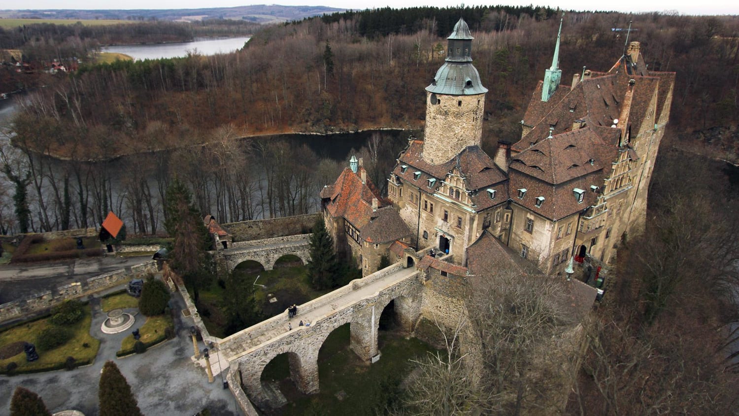 Czocha, Poland ,Dolnośląskie, Niederschlesien, a medieval fortress at the core, built at the crossroads of Czech, Polish and German settlement and confluence. The older part was built out as a residence buy a German industrialist from Dresden around 1905 in historical style.