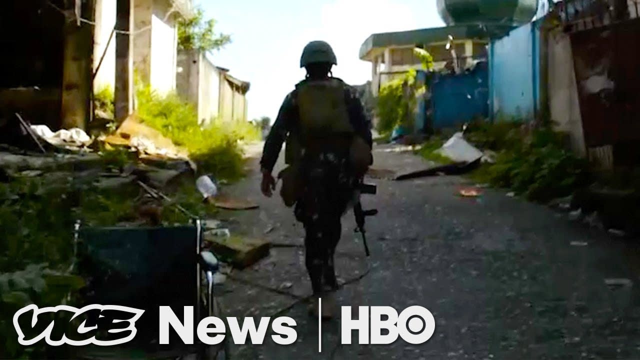 Marawi After ISIS & New Delhi Smog: VICE News Tonight Full Episode (HBO)