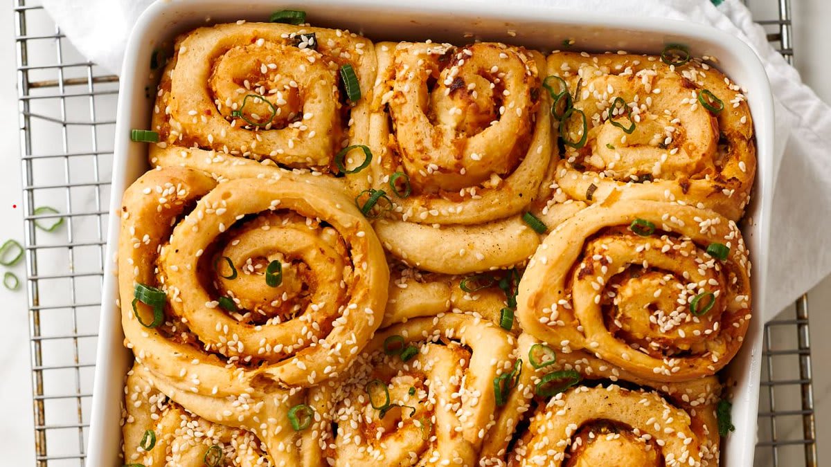 @lebonoeuf's savory, cheesy kimchi rolls are a must-make: